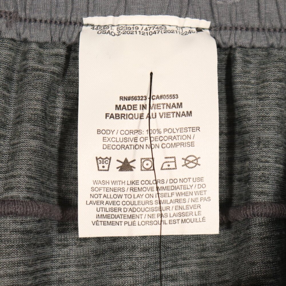 NWT Nike Men's Yoga Shorts in Gray Size Large - Picture 13 of 15